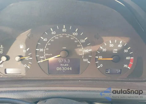 2002 Mercedes-Benz Clk 320 из США, поврежденный, VIN WDBLJ65G52T128155